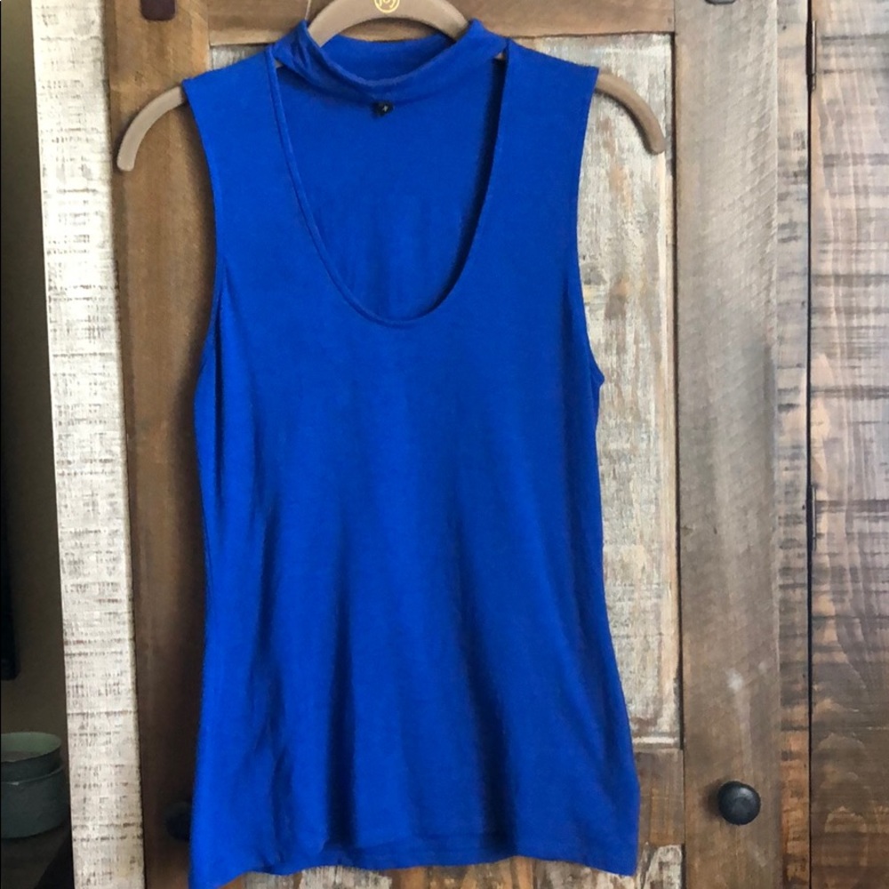 Express top, size small, blue